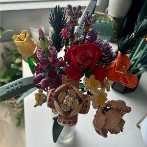 Lego flower bouquet + extras